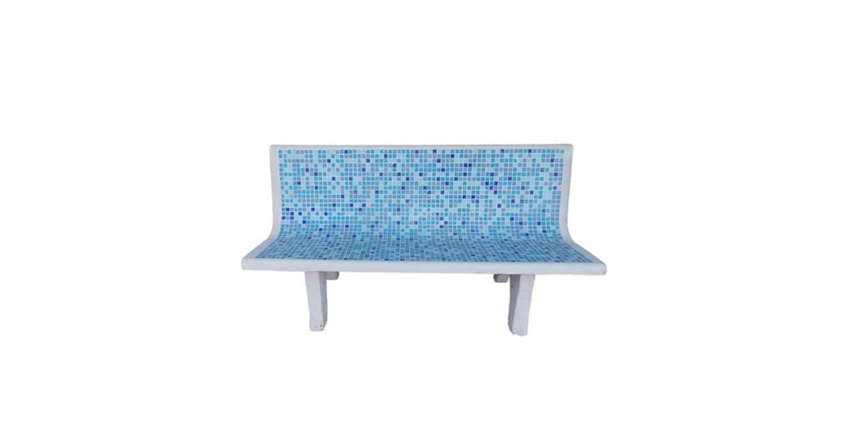Panchina da esterni in cemento con tasselli in mosaico azzurra